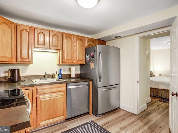 1430 Swann NW, Washington DC 20009