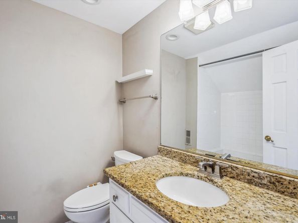 603 Queen Street 6, Alexandria VA 22314