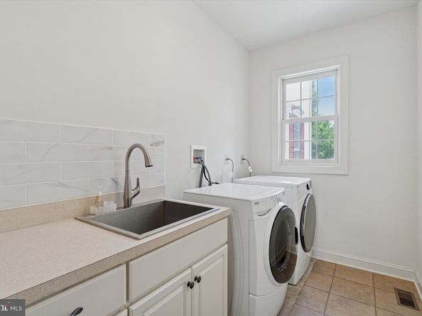 1375 Sloan Way, Ambler PA 19002