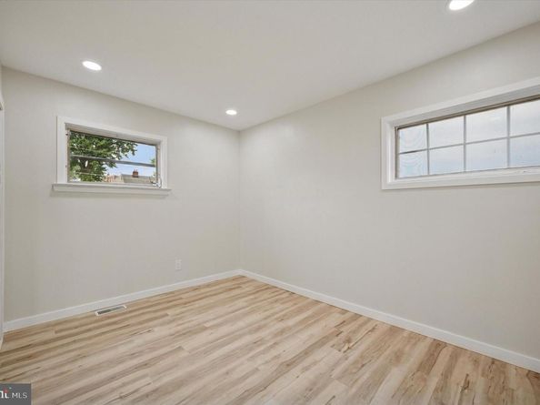 727 Sherrie Road, Philadelphia PA 19115