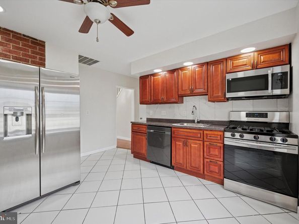 727 Sherrie Road, Philadelphia PA 19115
