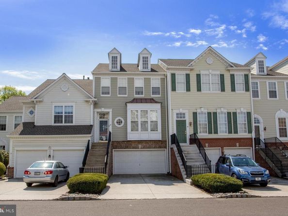 82 Avalon Court, Doylestown PA 18901