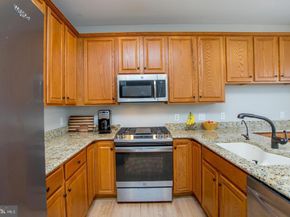 82 Avalon Court, Doylestown PA 18901