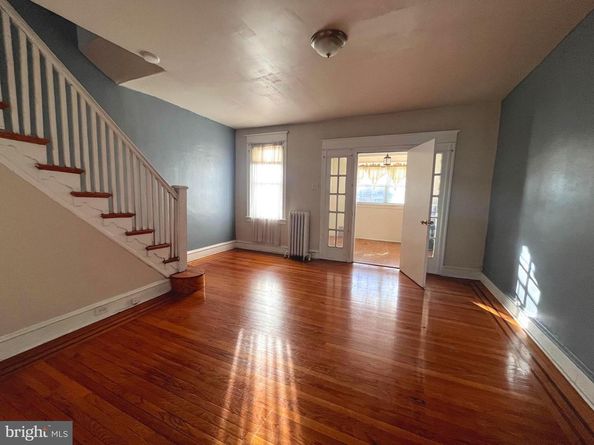 1735 N Peach Street, Philadelphia PA 19131