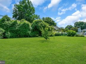 3175 Kathy Lane, Huntingdon Valley PA 19006