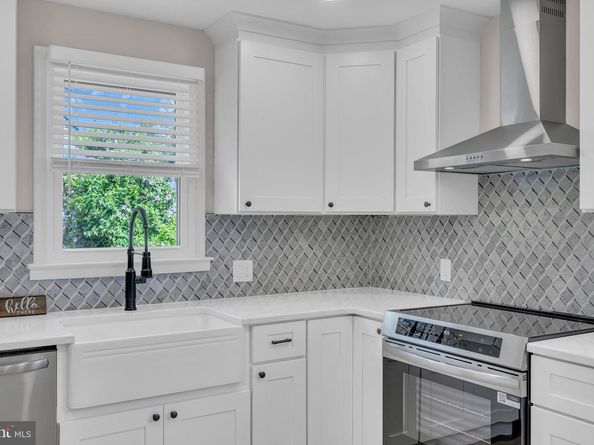 3175 Kathy Lane, Huntingdon Valley PA 19006