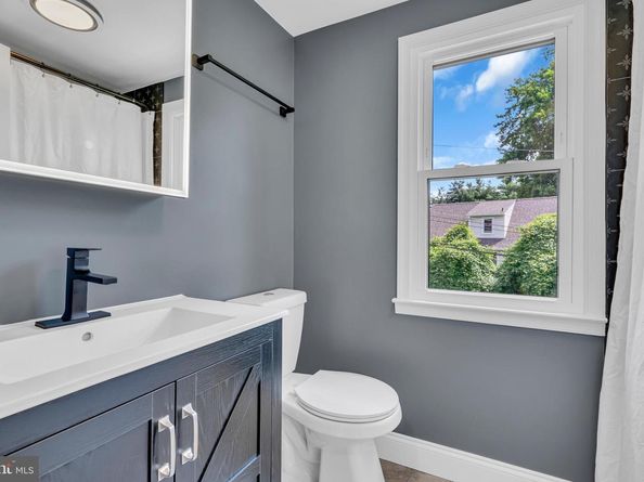 3175 Kathy Lane, Huntingdon Valley PA 19006