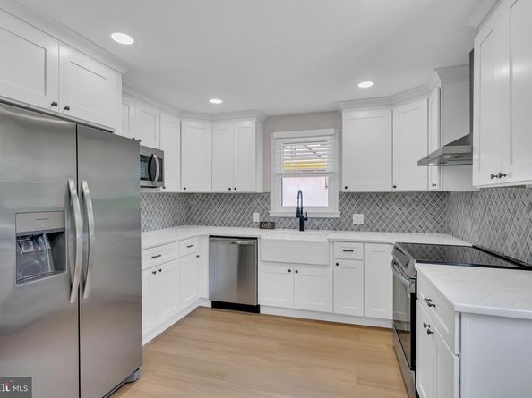 3175 Kathy Lane, Huntingdon Valley PA 19006