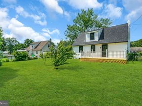 3175 Kathy Lane, Huntingdon Valley PA 19006