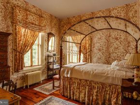 146 E Court Street, Doylestown PA 18901
