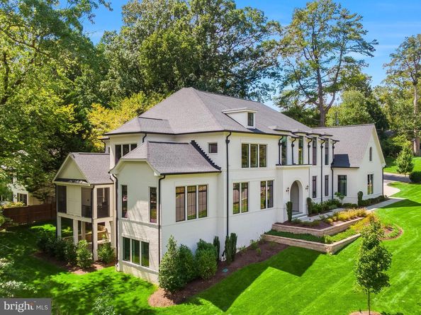 6001 Balsam Drive, Mclean VA 22101