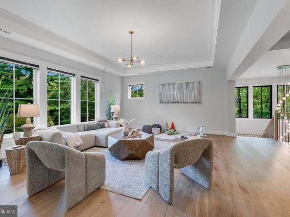 6001 Balsam Drive, Mclean VA 22101