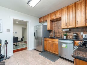 2528 Carpenter Street, Philadelphia PA 19146
