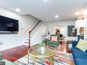 2528 Carpenter Street, Philadelphia PA 19146