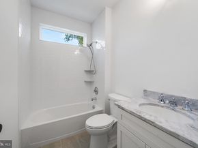 2261 Valley Road, Huntingdon Valley PA 19006