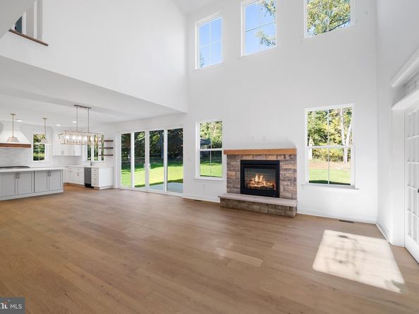 2261 Valley Road, Huntingdon Valley PA 19006