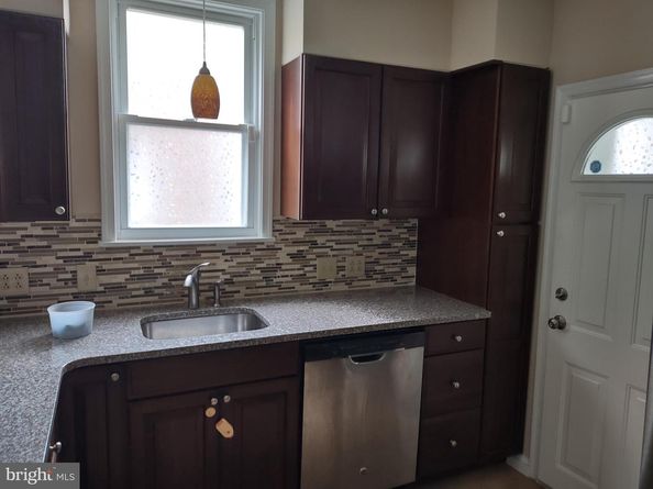218 Hartel Avenue, Philadelphia PA 19111