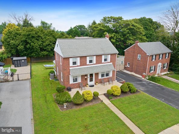 353 Kirks Lane, Drexel Hill PA 19026
