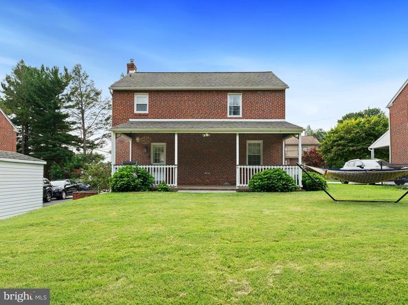 353 Kirks Lane, Drexel Hill PA 19026