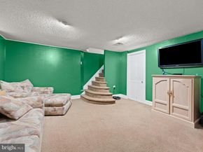 353 Kirks Lane, Drexel Hill PA 19026
