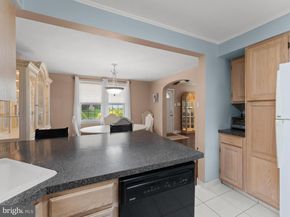 353 Kirks Lane, Drexel Hill PA 19026