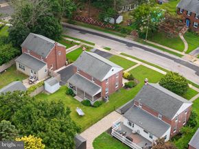 353 Kirks Lane, Drexel Hill PA 19026