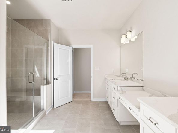 115 River Trail Circle, King Of Prussia PA 19406