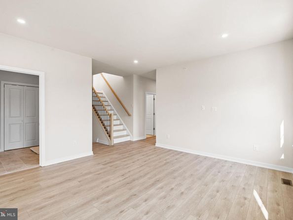 115 River Trail Circle, King Of Prussia PA 19406