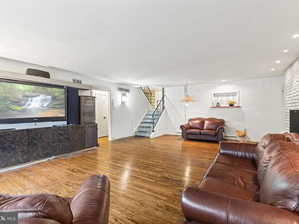 221 Marco Road, Elkins Park PA 19027
