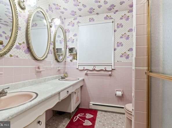 221 Marco Road, Elkins Park PA 19027