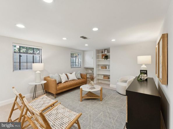 4821 45TH Street NW, Washington DC 20016