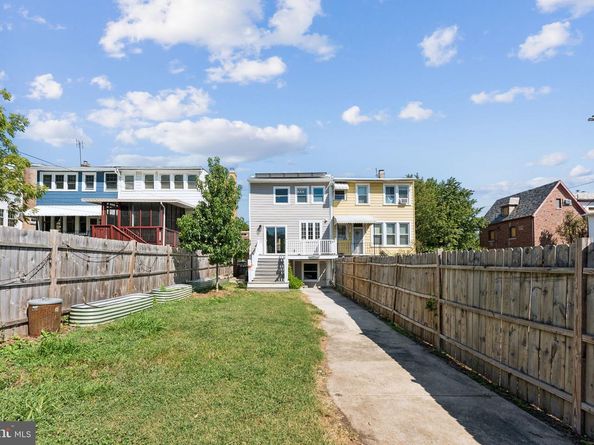 1617 Otis Street NE, Washington DC 20018