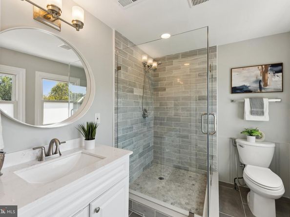 1617 Otis Street NE, Washington DC 20018