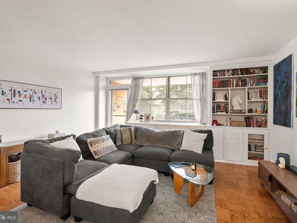 2030 N Adams Street 911, Arlington VA 22201