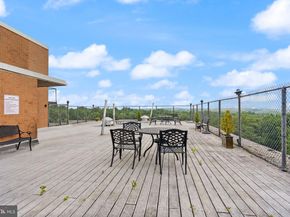 2030 N Adams Street 911, Arlington VA 22201