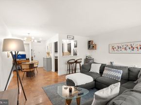 2030 N Adams Street 911, Arlington VA 22201