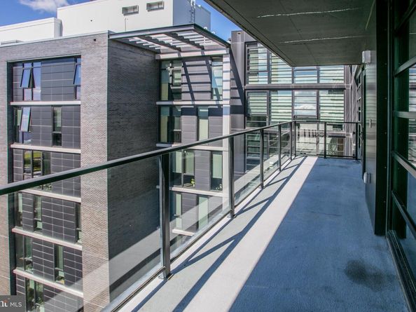 1300 4TH Street SE 908, Washington DC 20003