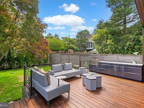 2815 39TH Street NW, Washington DC 20007