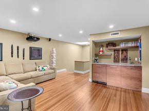 2815 39TH Street NW, Washington DC 20007