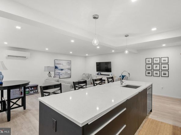 2815 39TH Street NW, Washington DC 20007