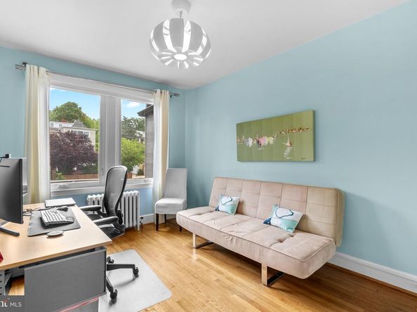 2815 39TH Street NW, Washington DC 20007