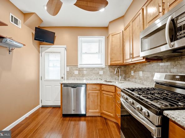 3412 Salmon Street, Philadelphia PA 19134