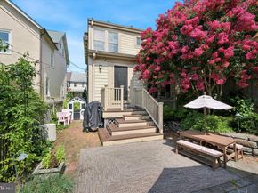 234 E Benezet Street, Philadelphia PA 19118