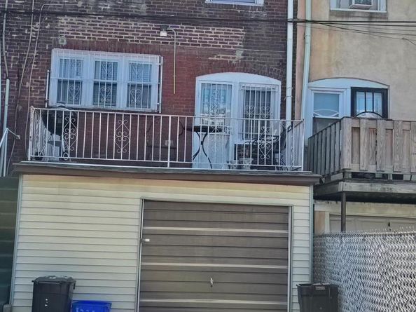 5325 Lebanon Avenue, Philadelphia PA 19131
