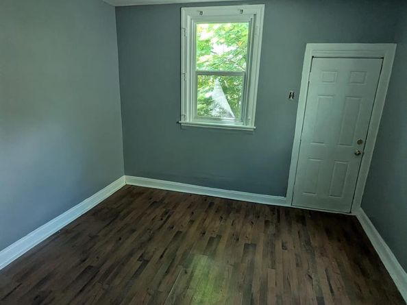 1410 S 52nd Street, Philadelphia PA 19143
