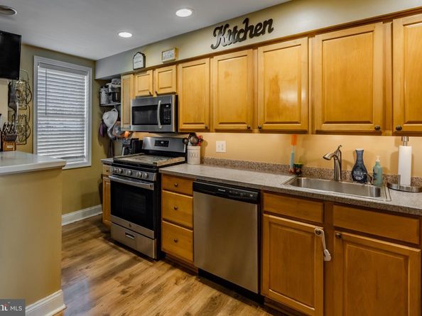 160 Westbrook Drive, Clifton Heights PA 19018