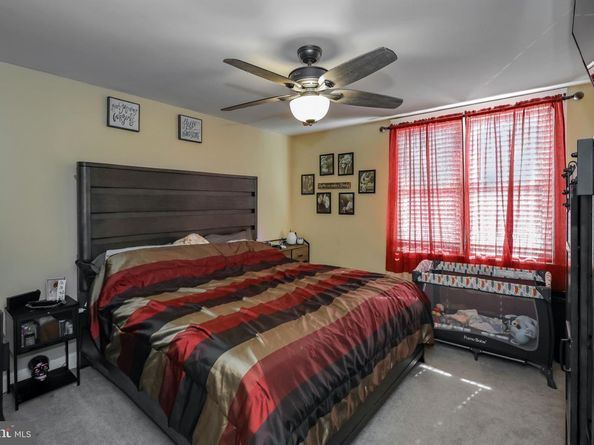 160 Westbrook Drive, Clifton Heights PA 19018