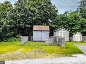 160 Westbrook Drive, Clifton Heights PA 19018