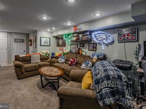 160 Westbrook Drive, Clifton Heights PA 19018