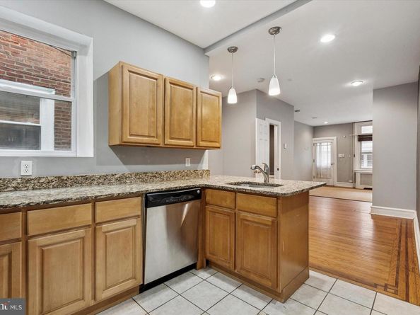 4017 Dexter Street, Philadelphia PA 19128